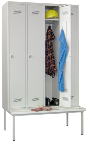 PAVOY Umkleideschrank Basis lichtgrau mit Sitzbank + 4 Abteile, Abteilbreite 300 mm