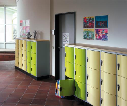 C+P Schließfachschrank Resisto, 15 Fächer