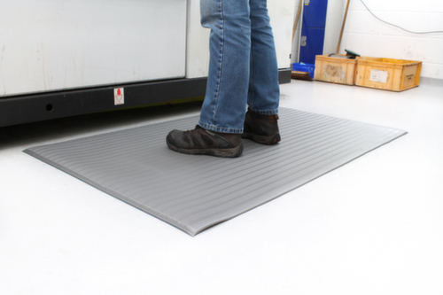 Arbeitsplatz-Bodenbelag Orthomat Ribbed Meterware, Breite 600 mm