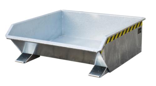 Bauer Mini-Kippbehälter MGU 460 mit extrem niedriger Schüttkante