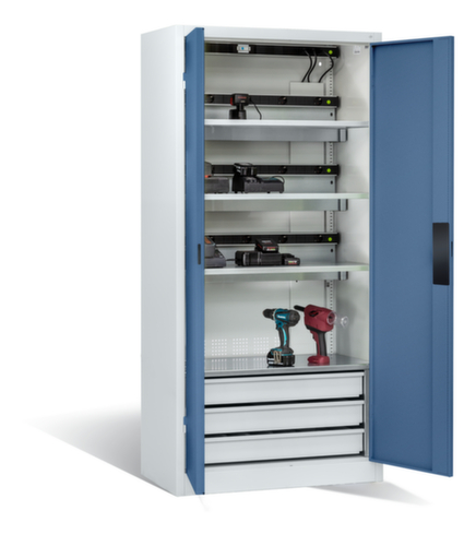 C+P Akkuladeschrank ERGO, RAL7035 Lichtgrau/RAL5023 Fernblau