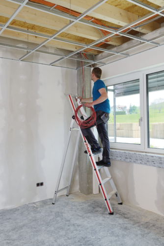 Hymer Stufenstehleiter 8026 mit Plattform, 6 rutschsicher profilierte Stufen