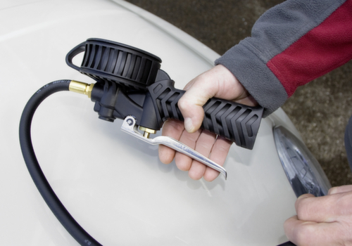 KRAFTWERK® KW Reifenfüller mit Digital-Anzeige