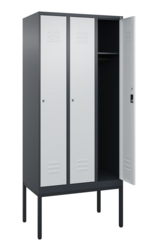 C+P Spind Classic Plus mit 3 Abteilen, Abteilbreite 300 mm