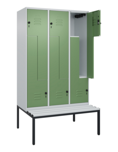 C+P Z-Spind Classic Plus mit untergebauter Sitzbank, Abteilbreite 400 mm