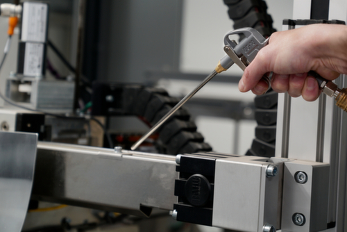 Brilliant Tools Druckluft-Ausblaspistole inklusive 3 Wechseldüsen