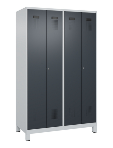 C+P Schwarz-Weiß-Spind Evolo PLUS mit Doppelabteil, Abteilbreite 300 mm
