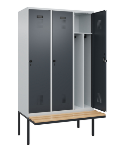 C+P Schwarz-Weiß-Spind Evolo PLUS mit Sitzbank, Abteilbreite 400 mm