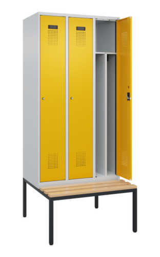 C+P Schwarz-Weiß-Spind Evolo PLUS mit Sitzbank, Abteilbreite 300 mm