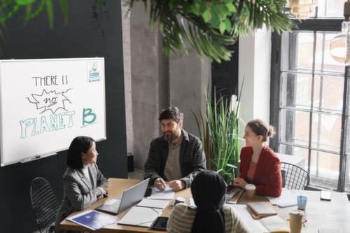 Legamaster Emailliertes Whiteboard PREMIUM PLUS in weiß, Höhe x Breite 900 x 1200 mm