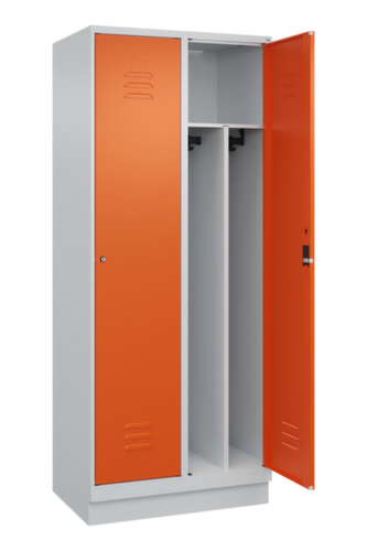 C+P Spind Classic Plus für Schwarz-Weiß-Trennung, Abteilbreite 400 mm