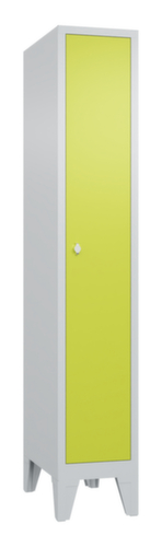 C+P Garderobenschrank Classic mit 1 Abteil - glatte Tür, Abteilbreite 300 mm