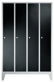 C+P Garderobenschrank Classic mit glatten Türen und 4 Abteilen, Abteilbreite 400 mm