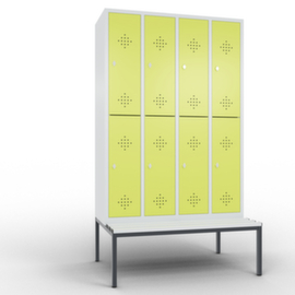 C+P Doppelstöckiger Umkleideschrank Classic mit Sitzbank + 4x2 Abteile, Abteilbreite 300 mm