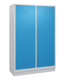 C+P Garderobenschrank Classic mit 4 Abteilen je 2 gemeinsam verschließbar, Abteilbreite 300 mm