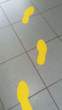EICHNER Rutschhemmendes Klebesymbol, Fuß, gelb Milieu 2 S