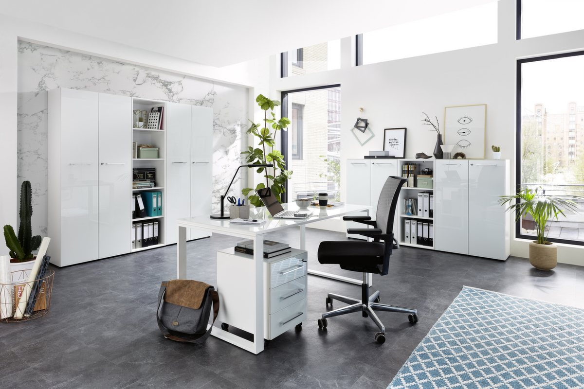 Schreibtisch GW-MONTERIA, Kufengestell, Breite 1600 mm, weiß/weiß Milieu 2 ZOOM