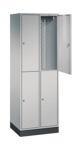 C+P Doppelstöckiger Garderobenschrank Intro, Abteilbreite 260 mm