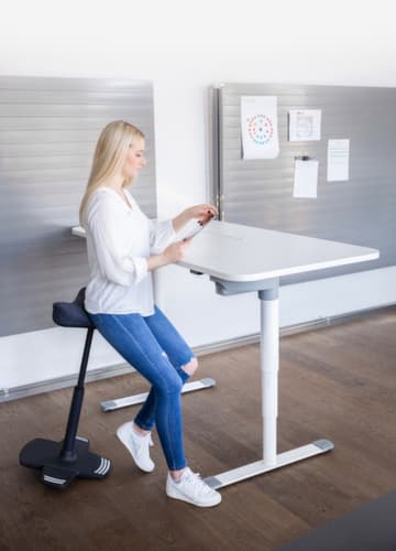 Topstar Stehhilfe Sitness Work High Falcon mit Standfuß mit Kippkante, Sitzhöhe 570 - 850 mm, Sitz grau