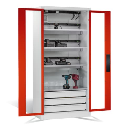 C+P Akkuladeschrank ERGO, RAL7035 Lichtgrau/RAL3000 Feuerrot