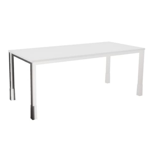 Nowy Styl Schreibtisch E10 mit 4-Fußgestell