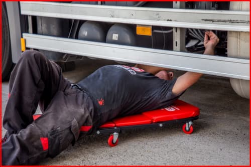 KS Tools Fahrbare Liege und Klappsitz