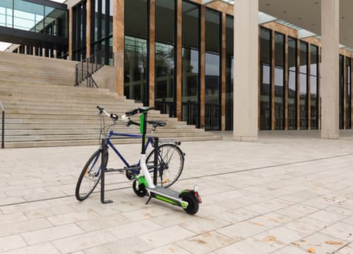 Moravia Fahrrad-Anlehnbügel CITY GILA aus Flachstahl