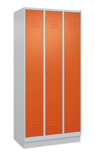 C+P Spind Classic Plus mit 3 Abteilen, Abteilbreite 300 mm
