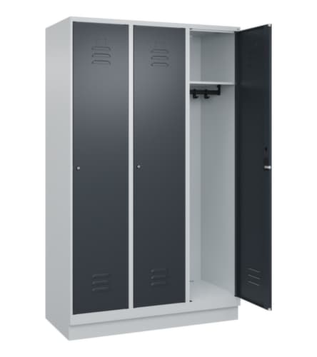 C+P Spind Classic Plus mit 3 Abteilen, Abteilbreite 400 mm