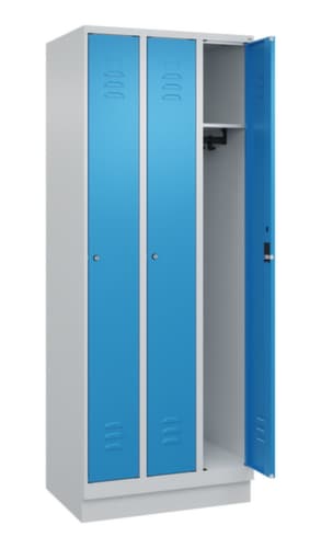 C+P Spind Classic Plus mit 3 Abteilen, Abteilbreite 250 mm