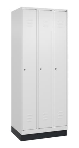 C+P Spind Classic Plus mit 3 Abteilen, Abteilbreite 250 mm