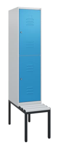 C+P Doppelstöckiger Spind Classic Plus mit Sitzbank, Abteilbreite 400 mm