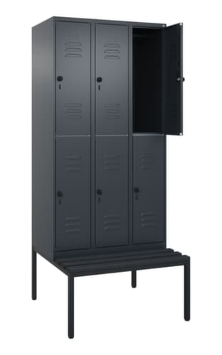 C+P Doppelstöckiger Spind Classic Plus mit Sitzbank, Abteilbreite 300 mm