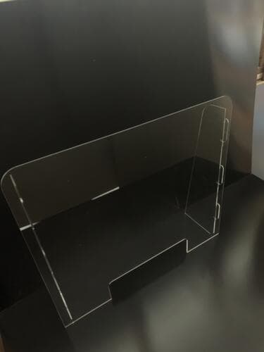 Hygieneschutzwand mit Durchreiche, Höhe x Breite 700 x 600 mm