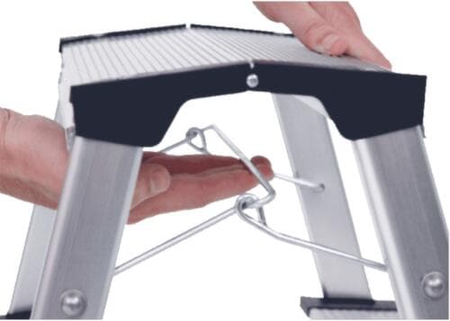 UDOBÄR Klapptritt aus Aluminium